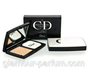 Пудра Christian Dior "Photogenic Compact", 15 g Пудра Christian Dior "Photogenic Compact", 15 g